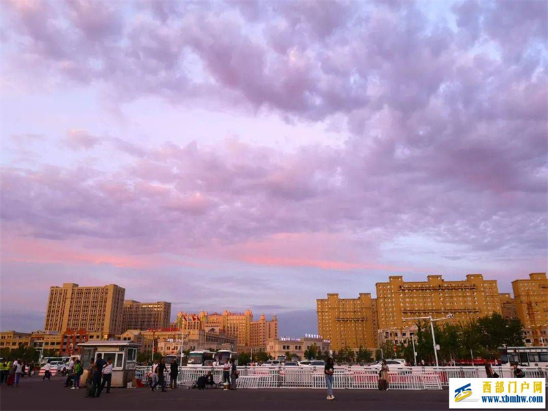 伊犁首府——伊宁(图1) 伊犁首府——伊宁(图1)