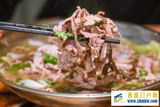 银川首家!能吃到跷脚牛肉的店(图1) 银川首家!能吃到跷脚牛肉的店(图1)