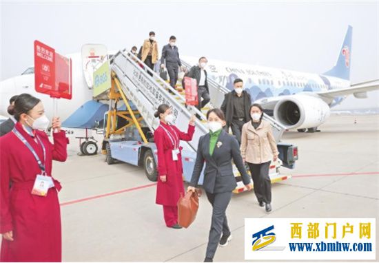 满怀信心期待 不负历史使命(图1) 1665709950303