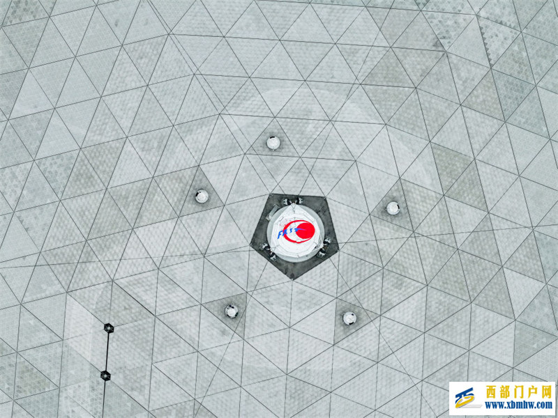 极目星空 步履不停——“中国天眼”为世界天文提供“中国智慧”(图5) 极目星空 步履不停——“中国天眼”为世界天文提供“中国智慧”(图5)