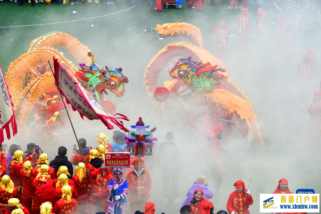 贵州石阡：仡佬毛龙节 群龙贺新春(图1)