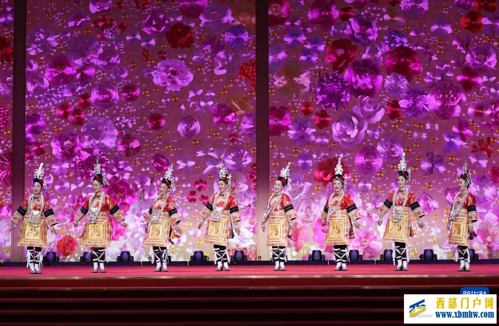 纪念“三八”国际妇女节中外妇女招待会在京举行(图2) 纪念“三八”国际妇女节中外妇女招待会在京举行(图2)